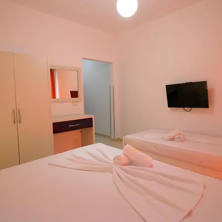 Argjiro Otel Saranda